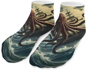 Octopus Monster Storm Waves and Sailors Ship Printed Ankle Socks No Show Sock Low-Cut Athletic Socks for Men Women 1 Pair